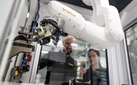 ���ܹ���������ʵ��CNC�����������Զ���