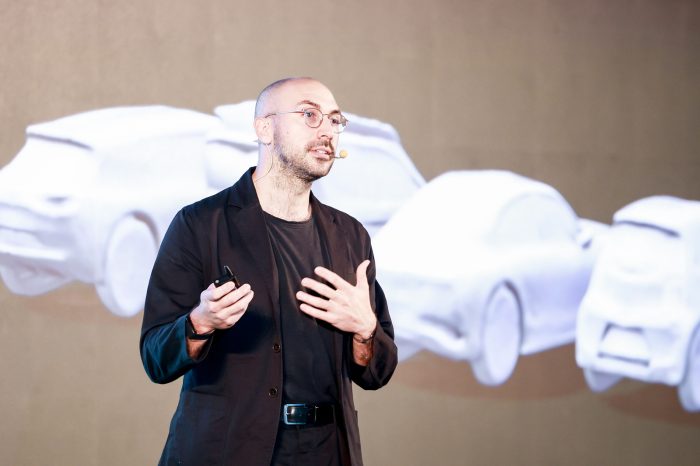 6389475655151868303388362