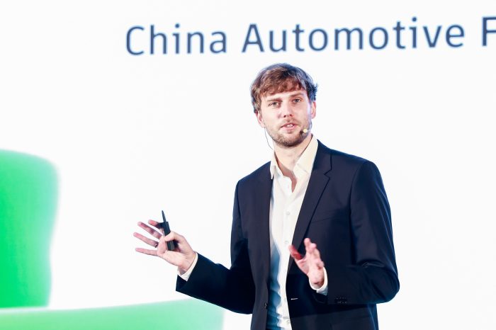 6389475657292689233714842