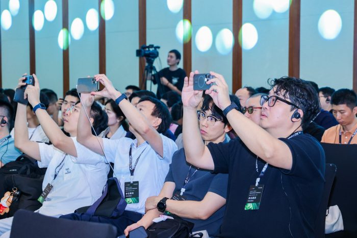 6389475682694551095739741