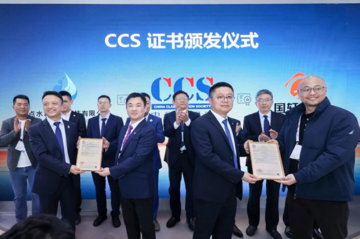 692ff6b6e4b08c7965f4218e